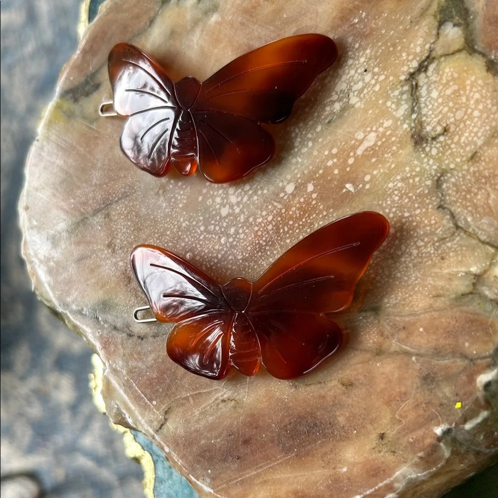 Vintage 1970s Faux Tortoiseshell Lucite Butterfly Barrettes